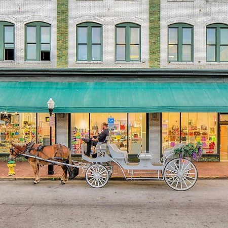 Savannah Town Βίλα Εξωτερικό φωτογραφία