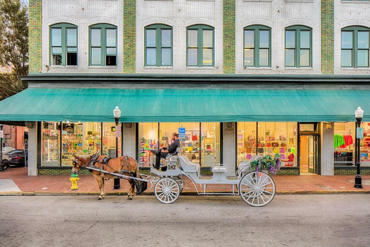 Savannah Town Βίλα Εξωτερικό φωτογραφία